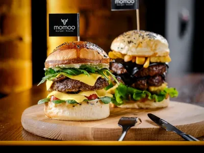 МООМО — Крафтовая бургерная