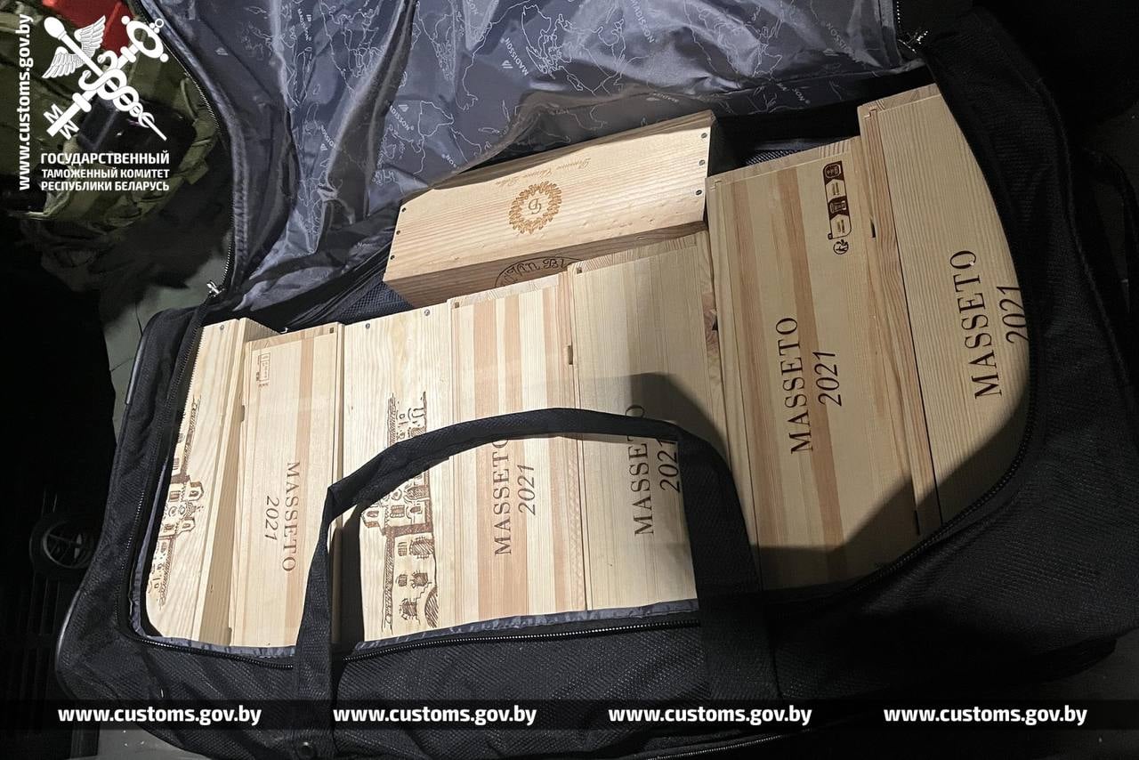 Cтоимость товаров составила свыше 100 тысяч рублей. Что вез житель Брестчины под видом личных вещей