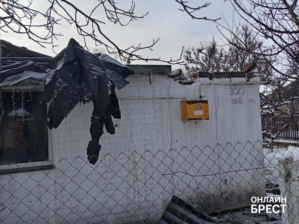 На пожаре в Бресте благодаря АПИ спасена семья