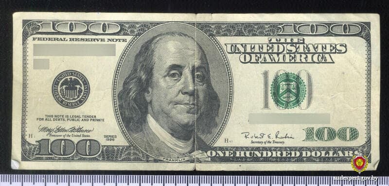 Белорус согласился взять доллары у покупателя ноутбука и очень пожалел