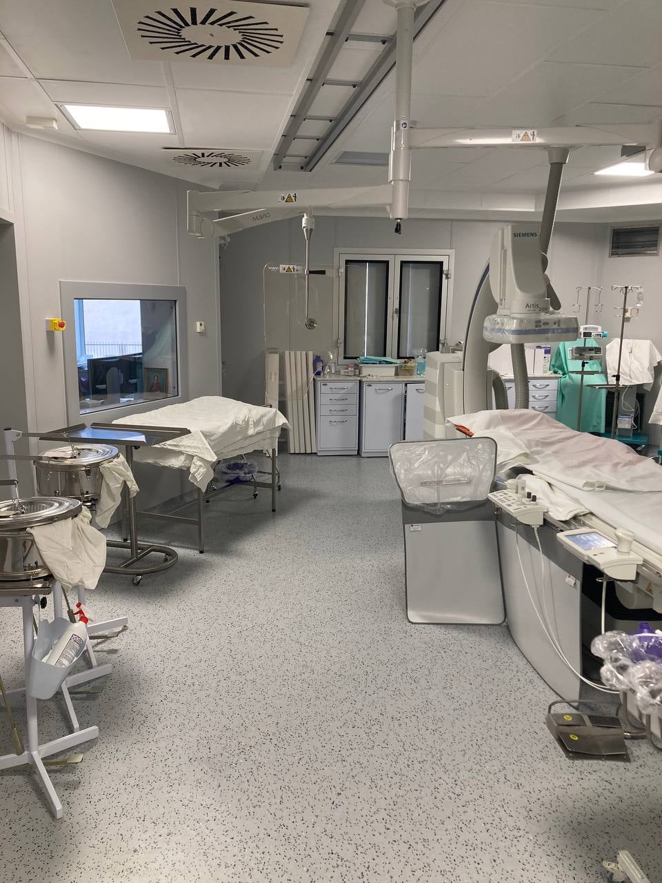 Новый ангиограф установили в Брестской городской больнице №1