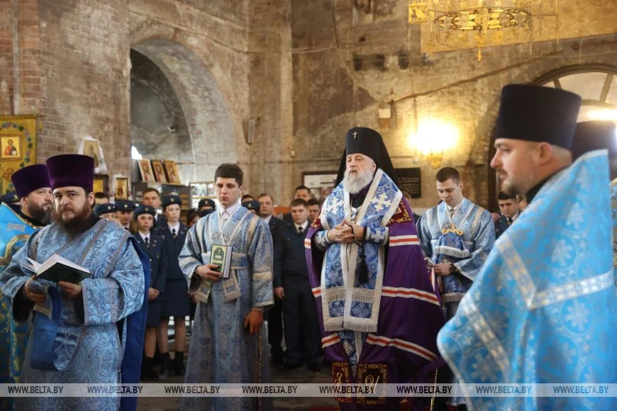 Брестской таможне вручили хоругвь с ликом апостола Матфея