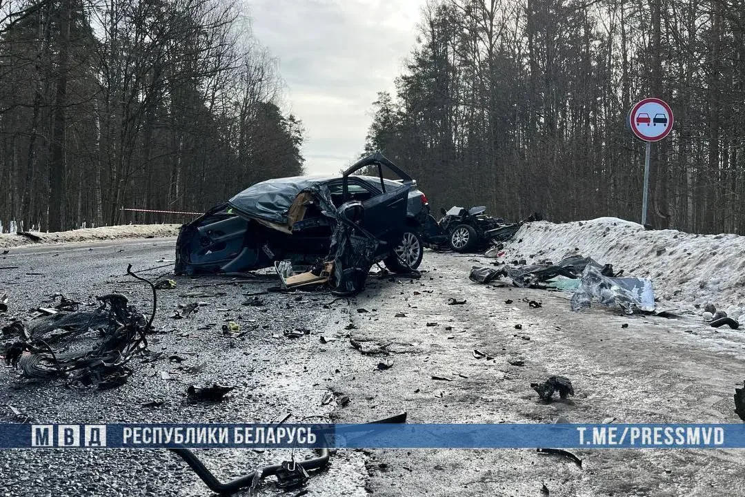 Ребёнок и его мать погибли в лобовом столкновении: подробности трагедии
