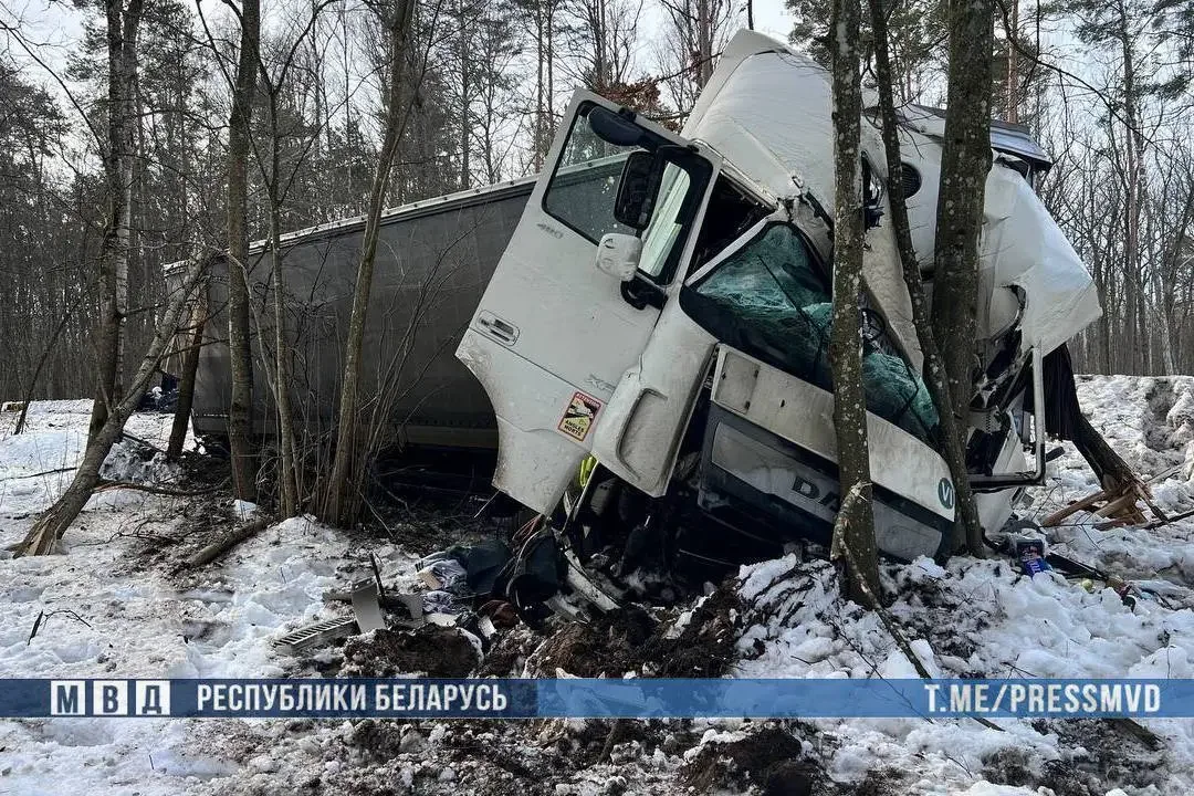 Ребёнок и его мать погибли в лобовом столкновении: подробности трагедии