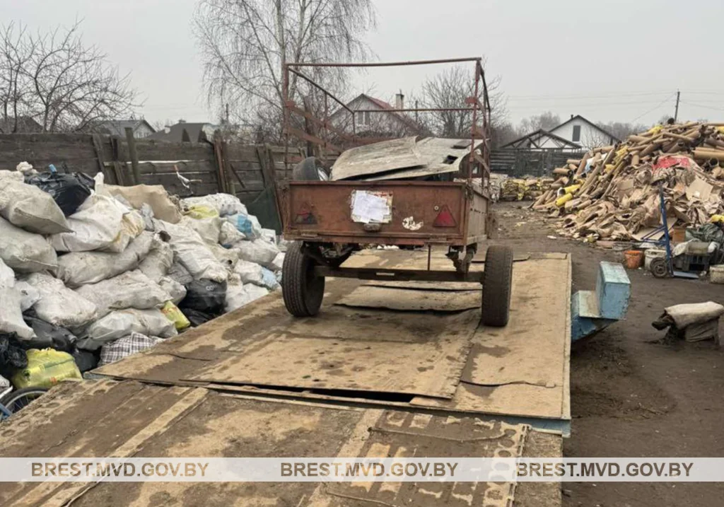 Подростки из Бреста воровали металлолом из подворий в деревнях Брестского района