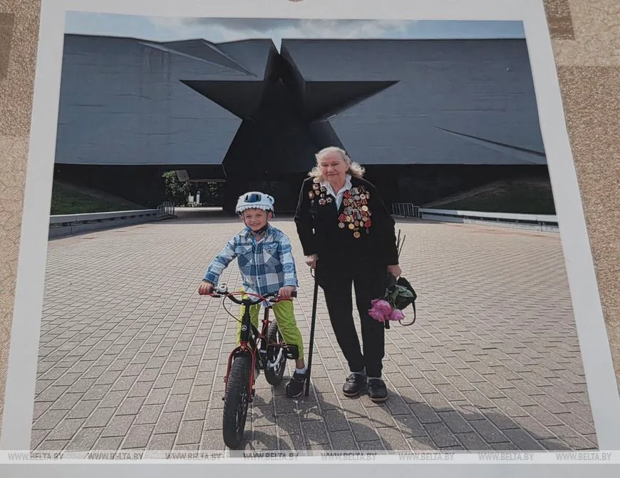 В Бресте с 8 Марта поздравили ветерана Великой Отечественной войны Таисию Козырь-Павловскую