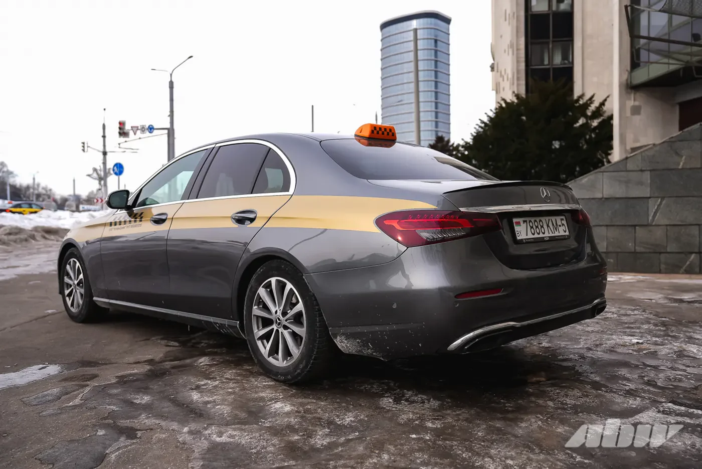 Откровенный рассказ девушки из бизнес-такси