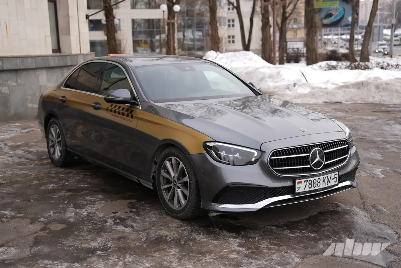 Откровенный рассказ девушки из бизнес-такси