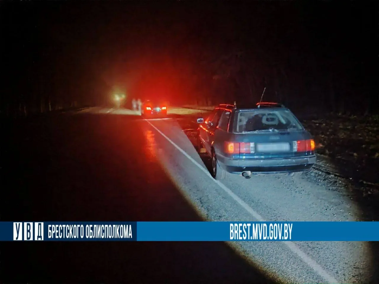 В Кобринском районе пешеход попал под две машины и погиб