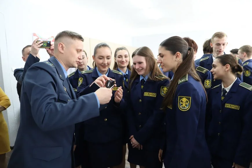 Брестская таможня передала БрГТУ современное досмотровое оборудование для обучения студентов по профилю