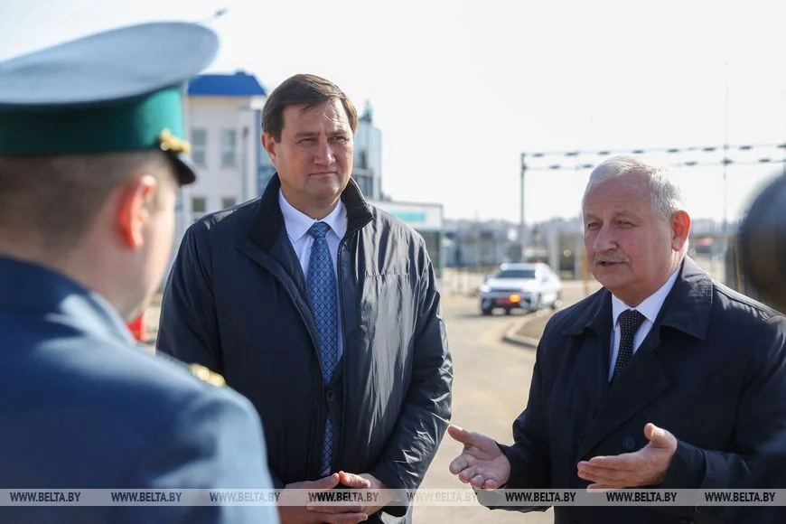 Обновленную зону ожидания перед пунктом пропуска «Брест» планируют открыть в апреле. Какой она будет?