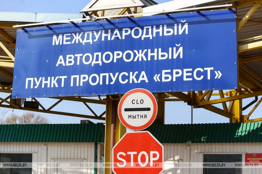 Обновленную зону ожидания перед пунктом пропуска «Брест» планируют открыть в апреле. Какой она будет?