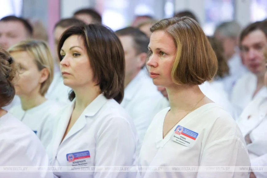 Министр здравоохранения посетил больницу в Бресте: о чем говорили с медиками