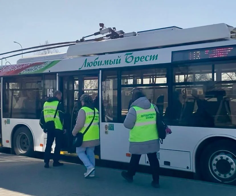 Как в Бресте ловят «зайцев»: один день с контролерами общественного транспорта