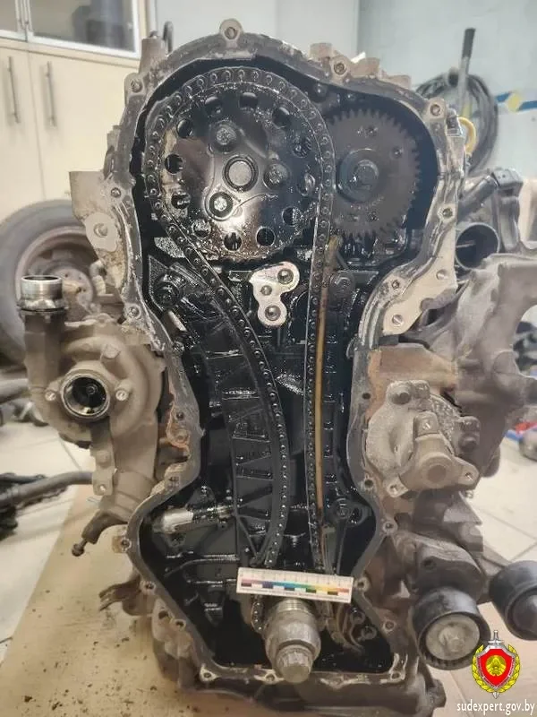 СТО отказалось от гарантий, но экспертиза установила, почему у Renault Master вышел из строя мотор