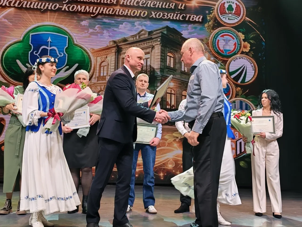 В Бресте чествовали тех, от кого зависит жизнь и ритм нашего города