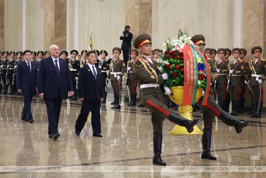 Впервые в истории президент Беларуси находится с официальным визитом в КНДР