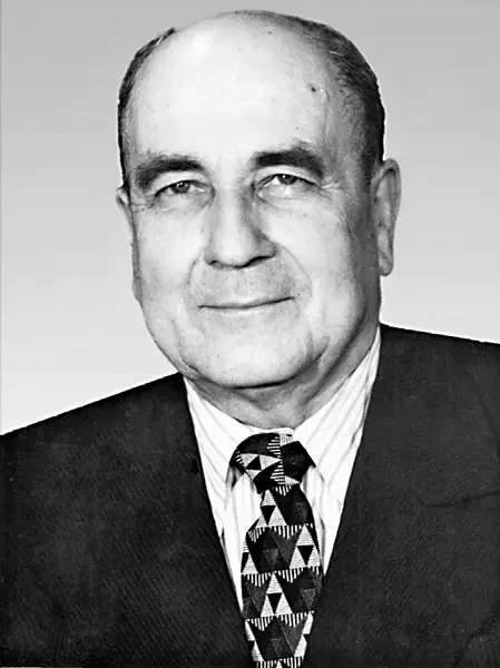 Как создавался БрГТУ: история первого ректора и первых студентов