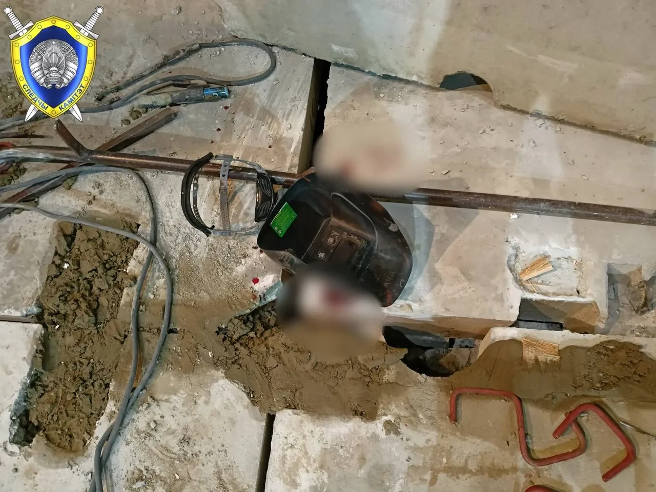 В Брестском районе на строителей обрушилась плита: что известно