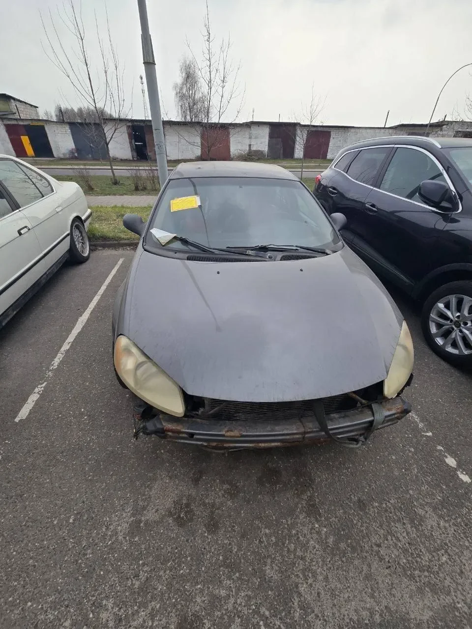 Неэксплуатируемые авто в Бресте эвакуируют: что нужно знать владельцам