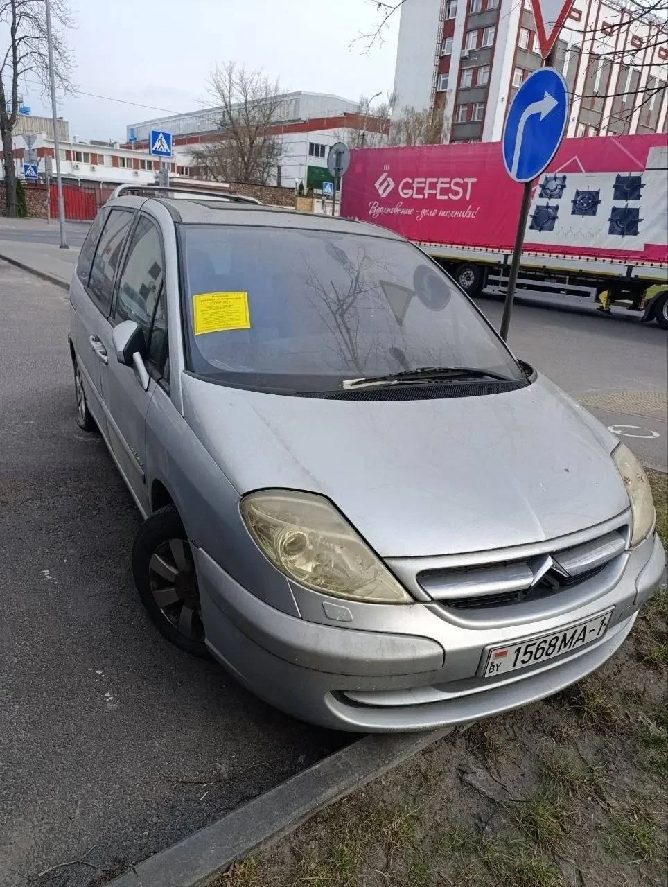 Неэксплуатируемые авто в Бресте эвакуируют: что нужно знать владельцам