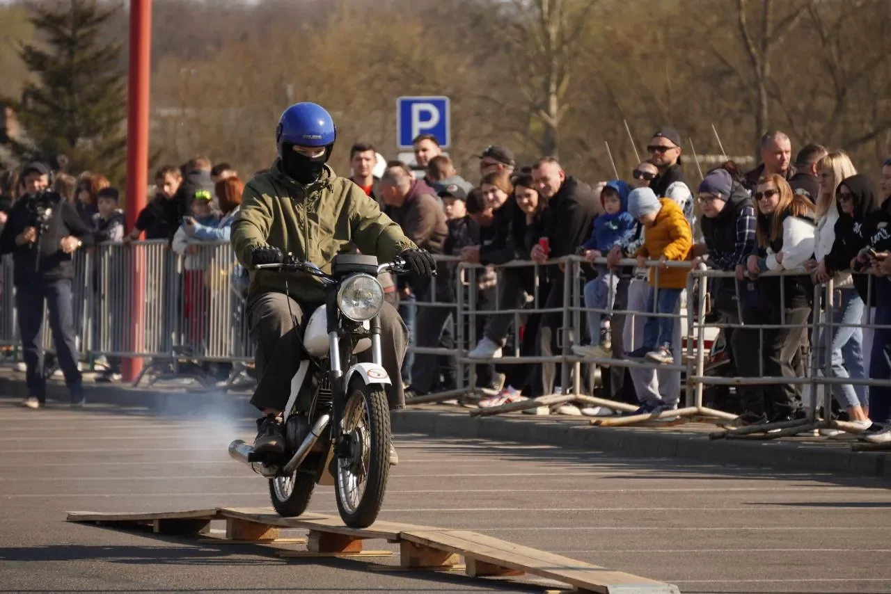 В Бресте официально открыли мотосезон — как это было