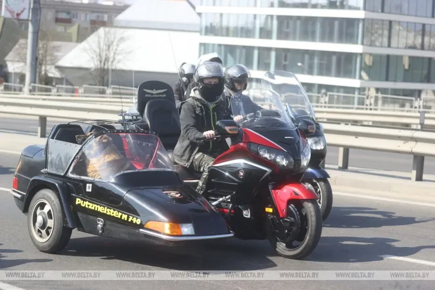 В Бресте официально открыли мотосезон — как это было