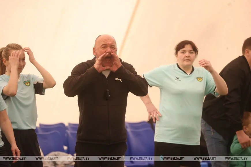 В Бресте впервые проходит международный турнир по футболу среди мам — фоторепортаж