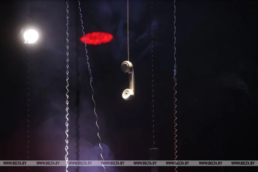 Брестский академический театр драмы представил премьеру «Мудромер»