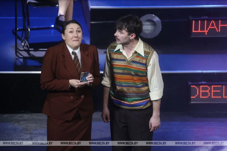 Брестский академический театр драмы представил премьеру «Мудромер»