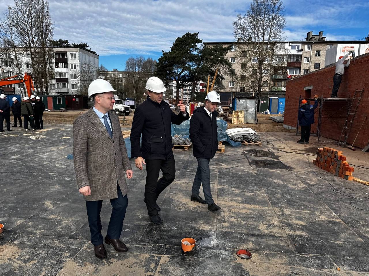 В Бресте выполнили просьбу жителей и улучшили двор