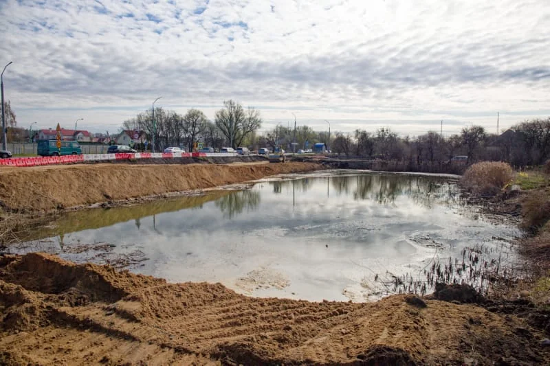 На ул. Ковельской начались работы по формированию «правильного» перекрестка в районе 38-й бригады