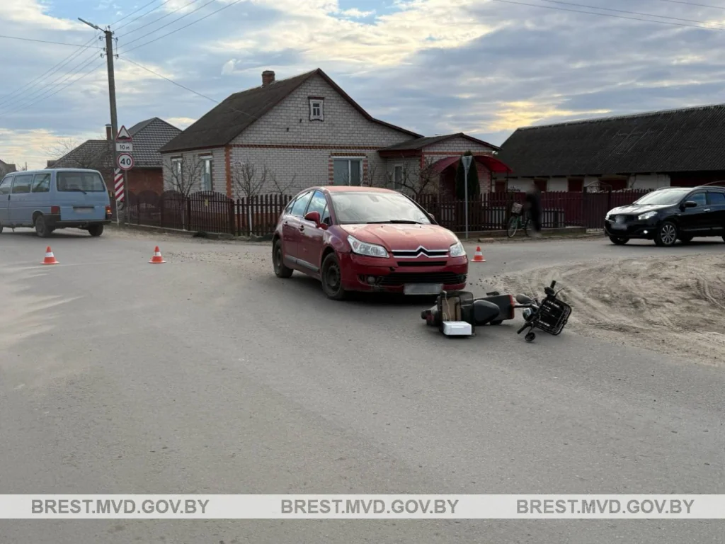ДТП с электровелосипедом в Столинском районе: кто виноват в столкновении на перекрестке?