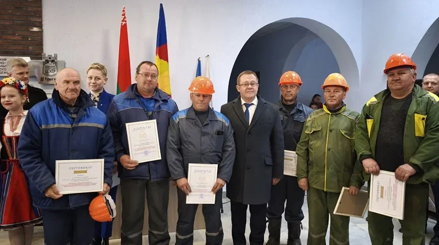 В Бресте выбрали лучших каменщиков области