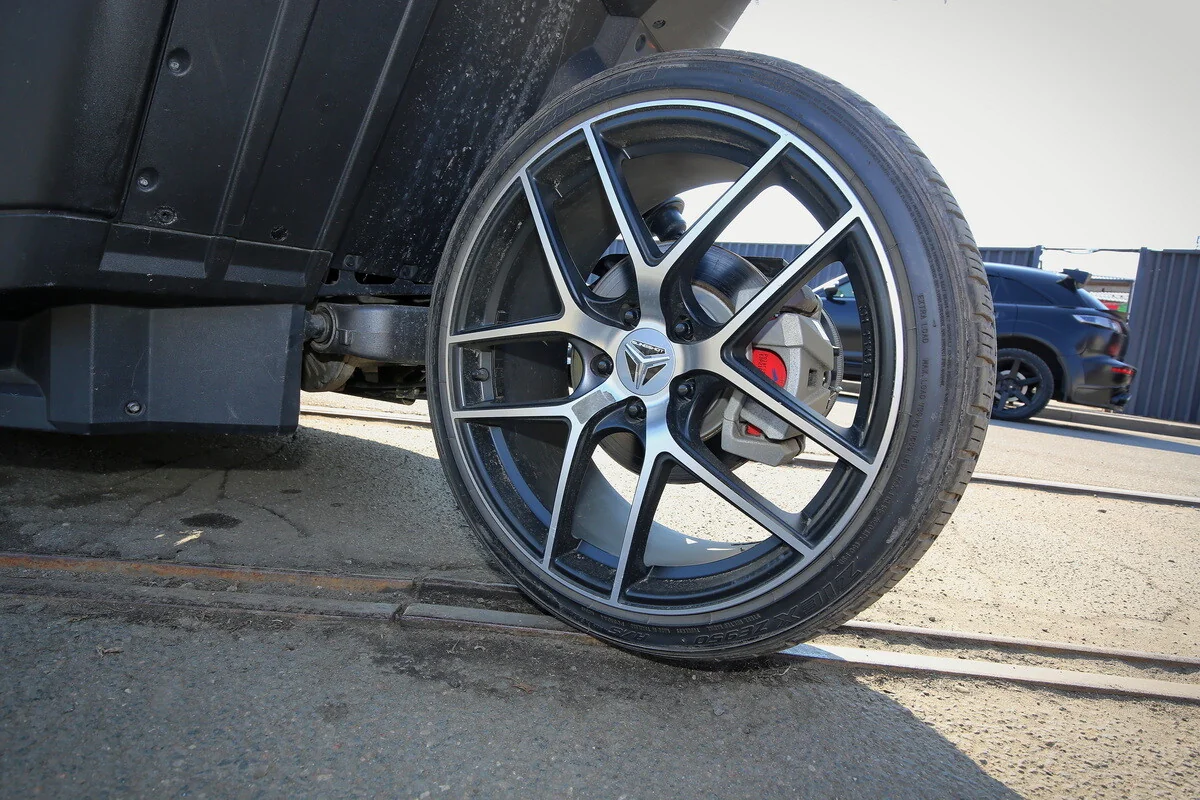 Белорус купил редкий трицикл из США — и столкнулся с неожиданным нюансом