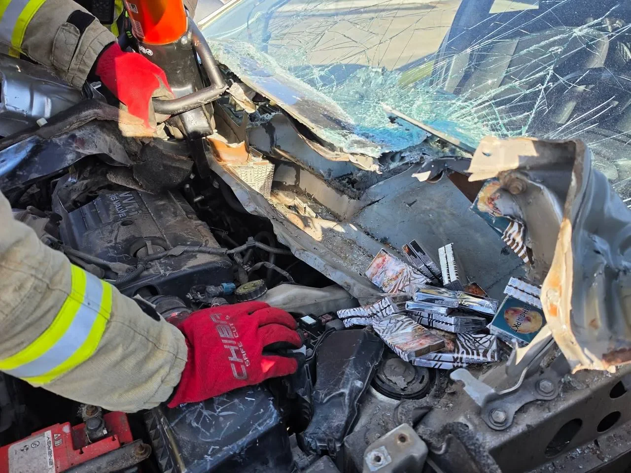 Авто пришлось разрезать, чтобы достать спрятанное — что нашли внутри