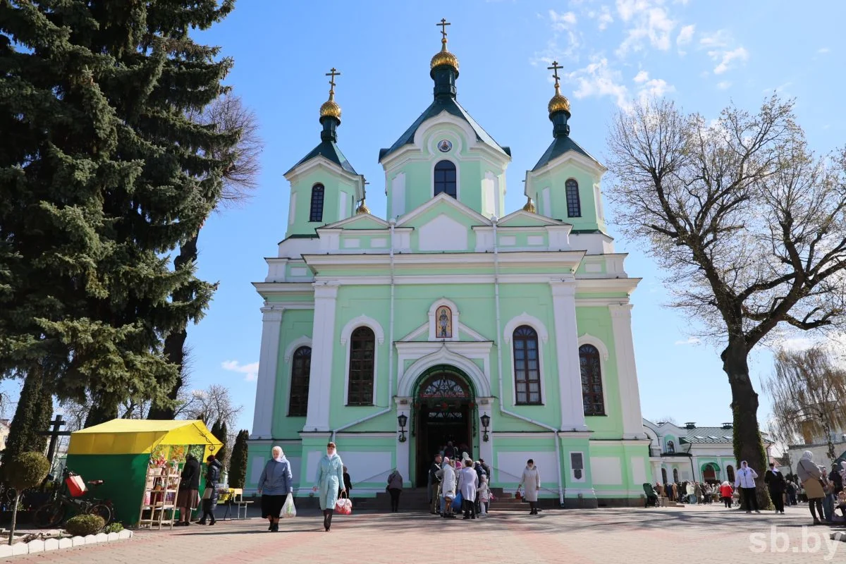 Православные Бреста отмечают Великую субботу — фоторепортаж