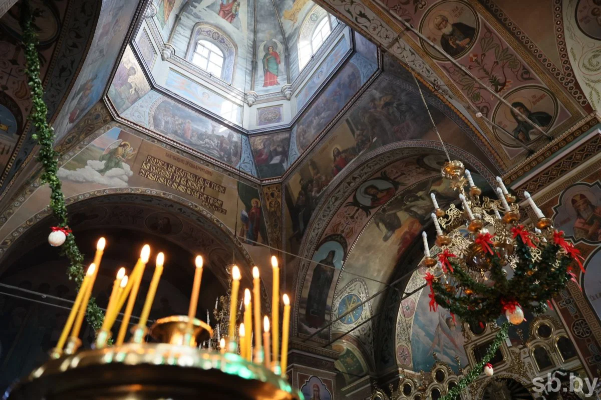 Православные Бреста отмечают Великую субботу — фоторепортаж