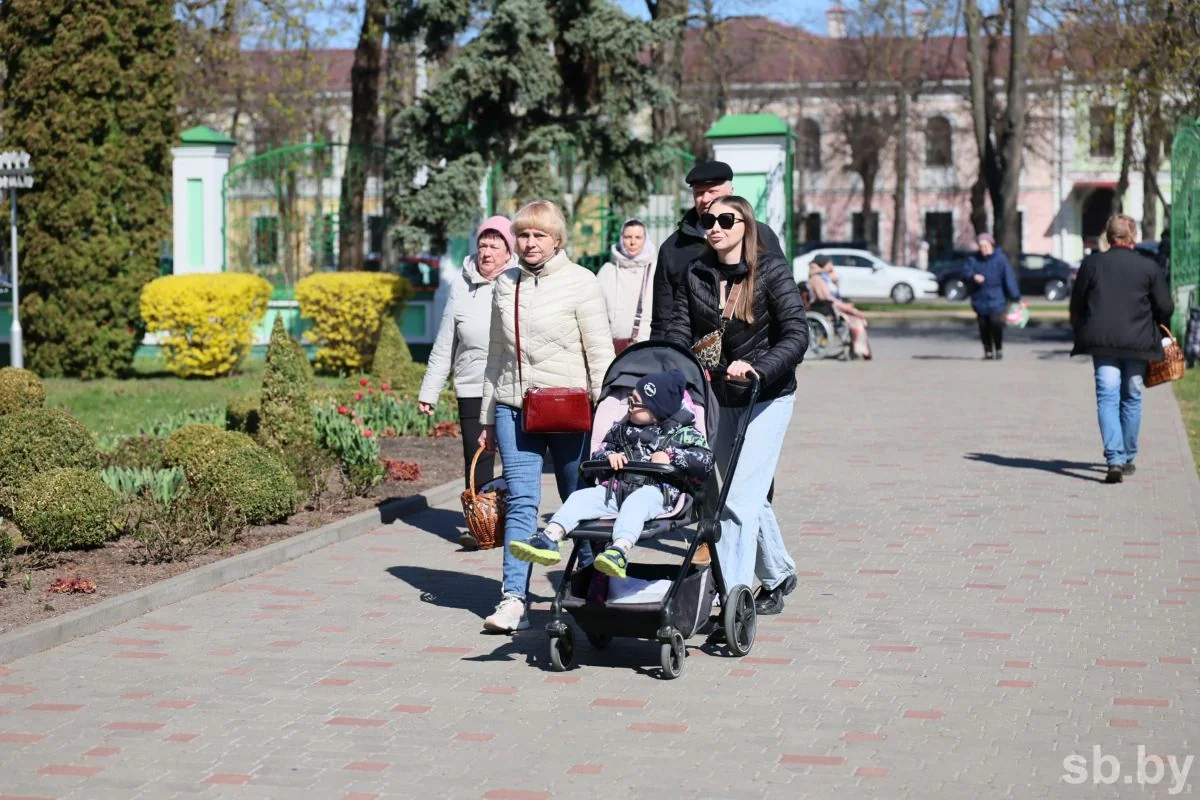 Православные Бреста отмечают Великую субботу — фоторепортаж