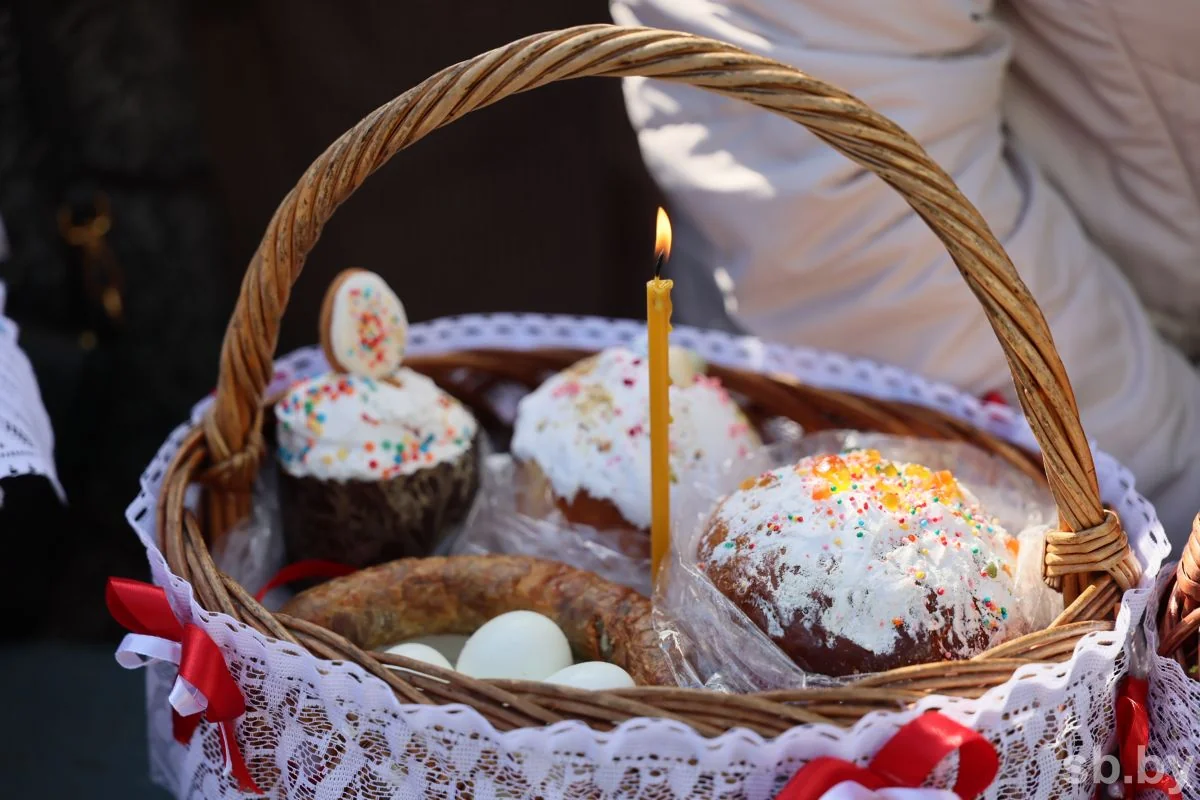 Православные Бреста отмечают Великую субботу — фоторепортаж