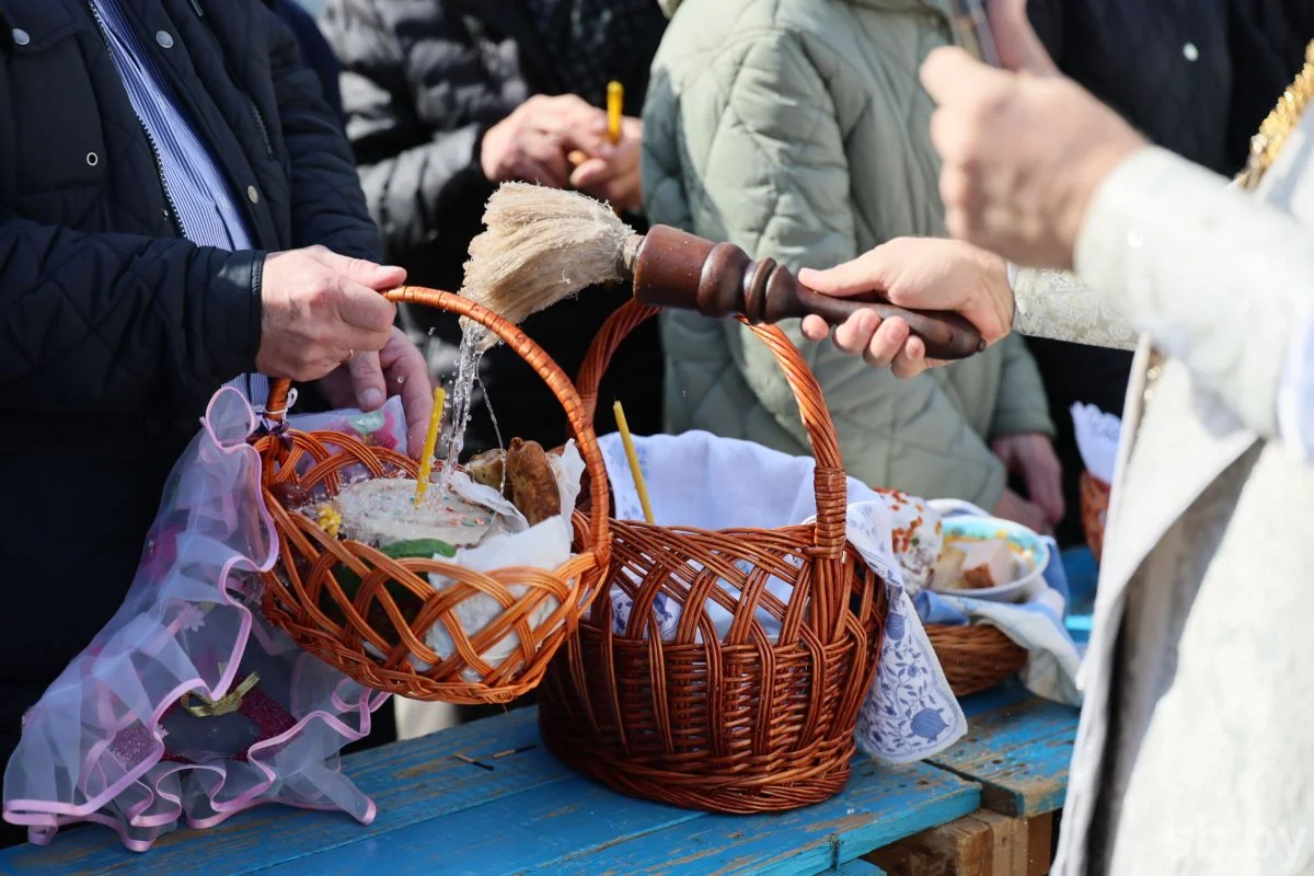 Православные Бреста отмечают Великую субботу — фоторепортаж