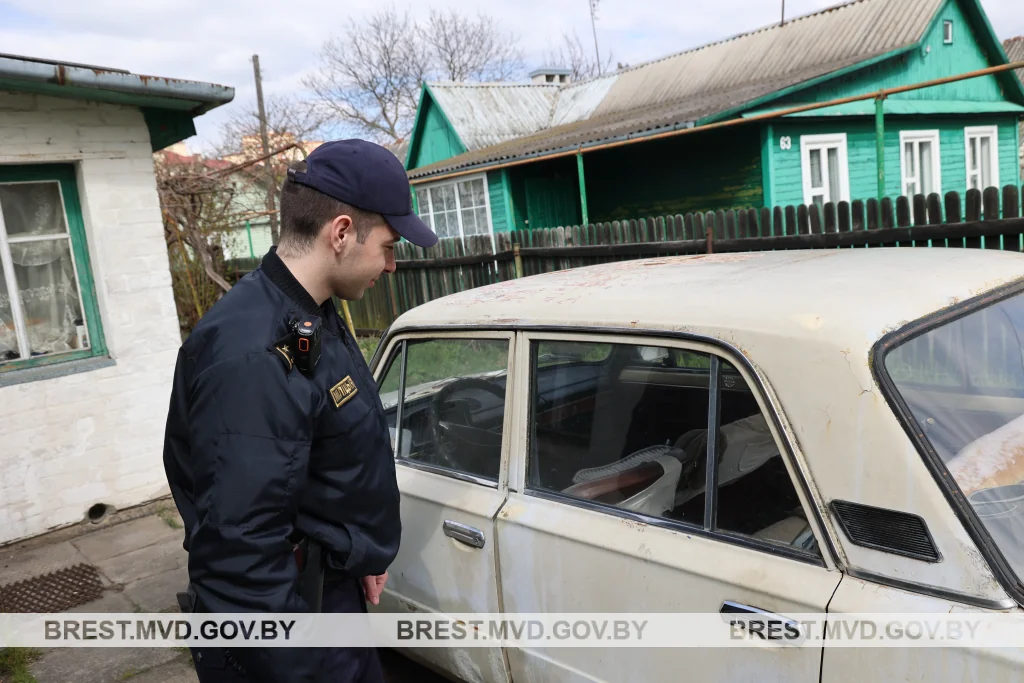 Милиция Бреста наведалась к должникам — что они увидели