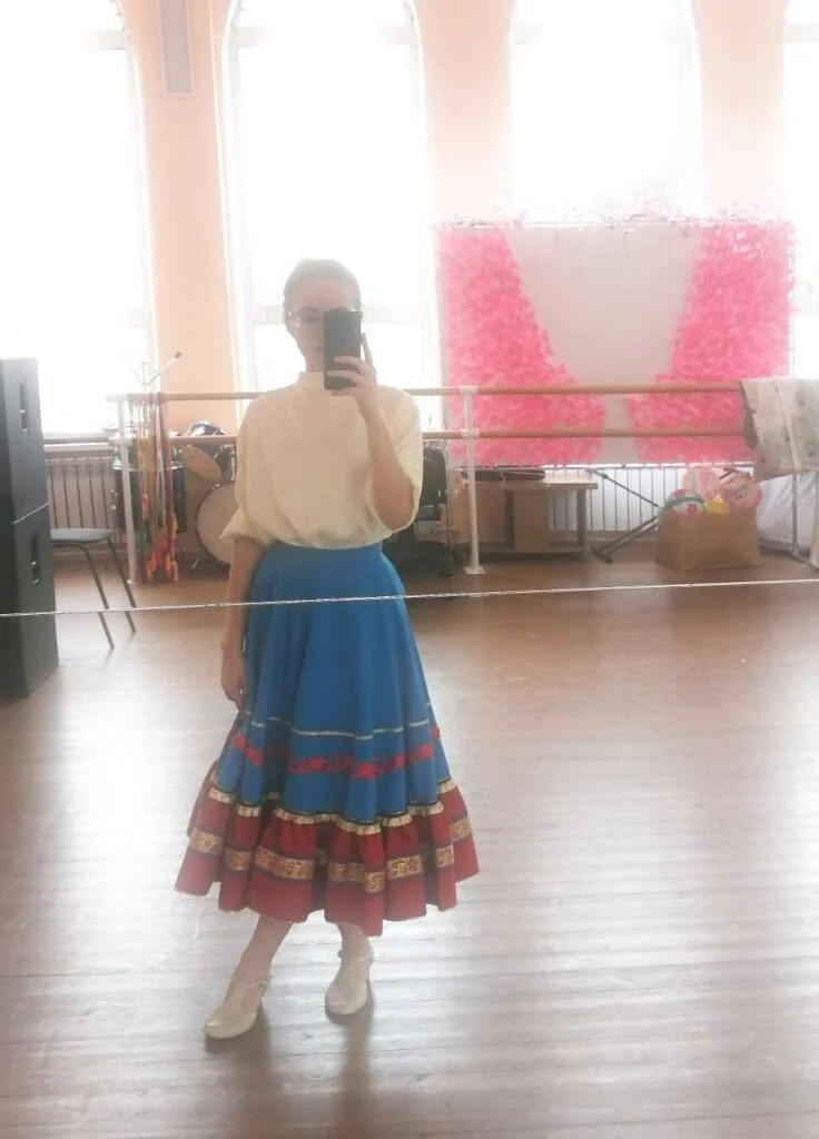 Беременность в 17, колледж, работа: как девушка из Беларуси справилась с ранним материнством