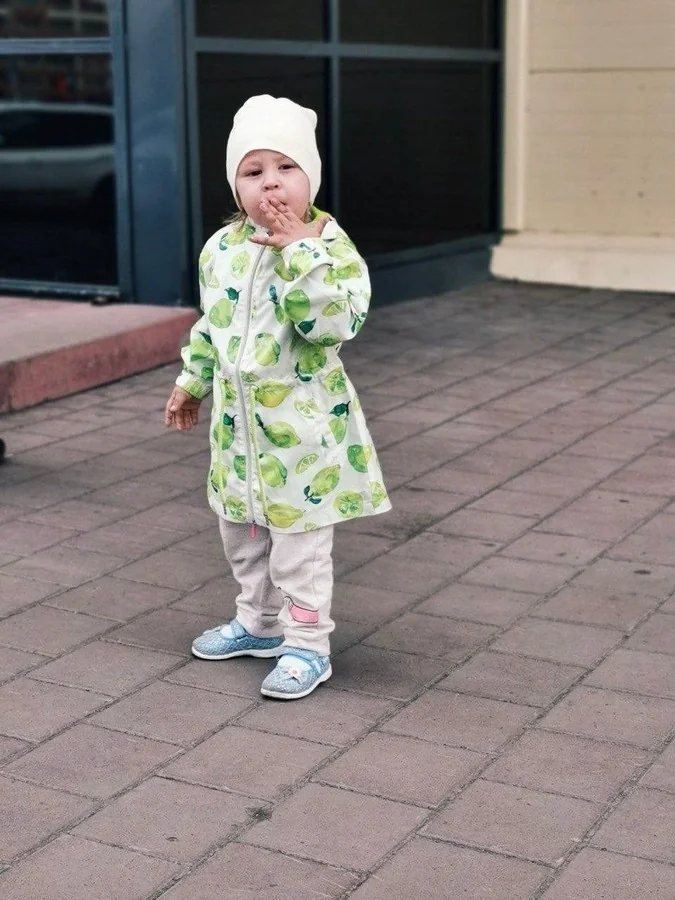 Беременность в 17, колледж, работа: как девушка из Беларуси справилась с ранним материнством