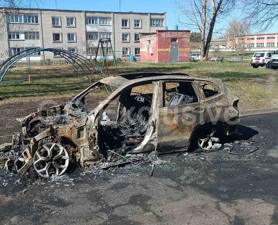 Начальник не отдал деньги за работу — сотрудник сжёг его BMW