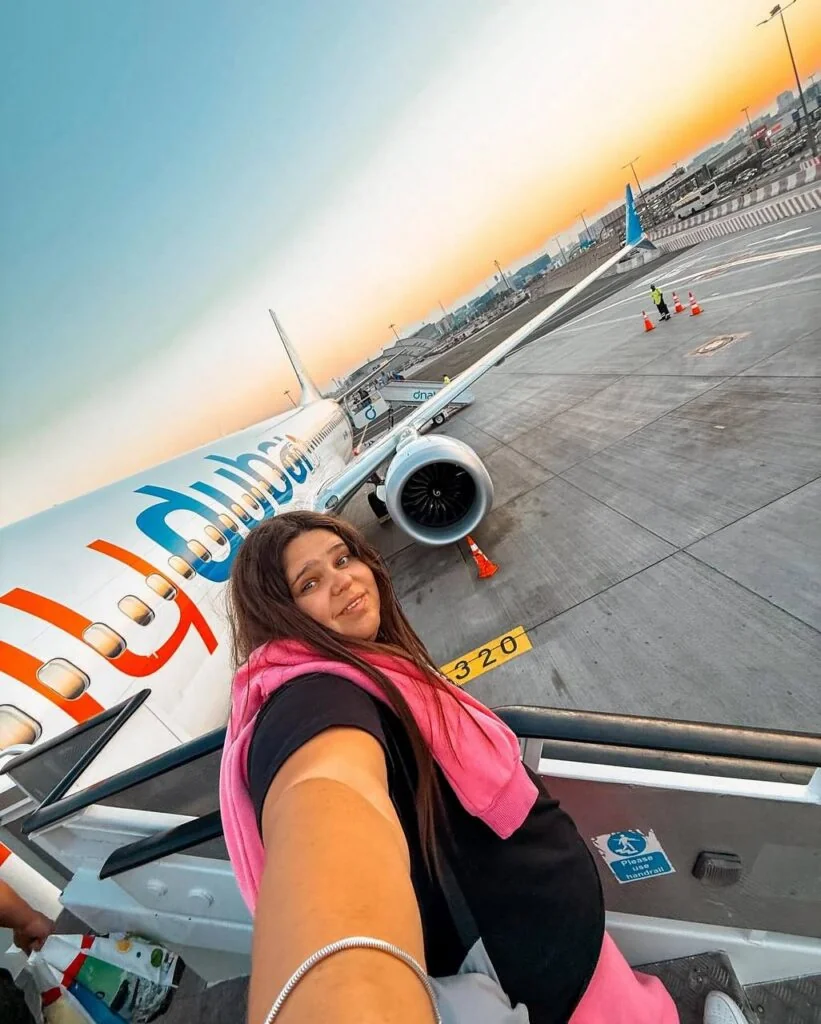 Надувает шары — и объезжает мир. Как девушка из Беларуси побывала в 36 странах