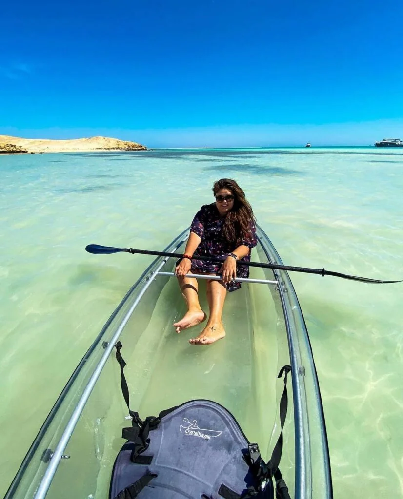 Надувает шары — и объезжает мир. Как девушка из Беларуси побывала в 36 странах