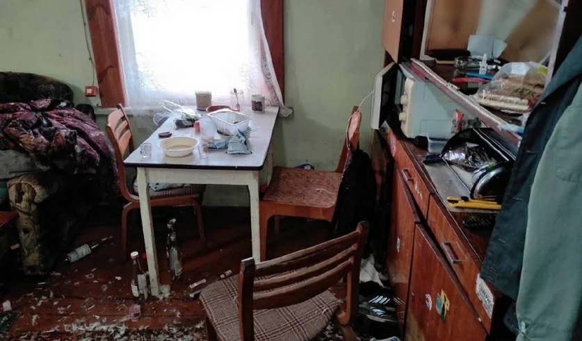 Приехал в гости, выпил — и убил хозяина. Потом сутки жил в доме с телом и отвечал на звонки его матери