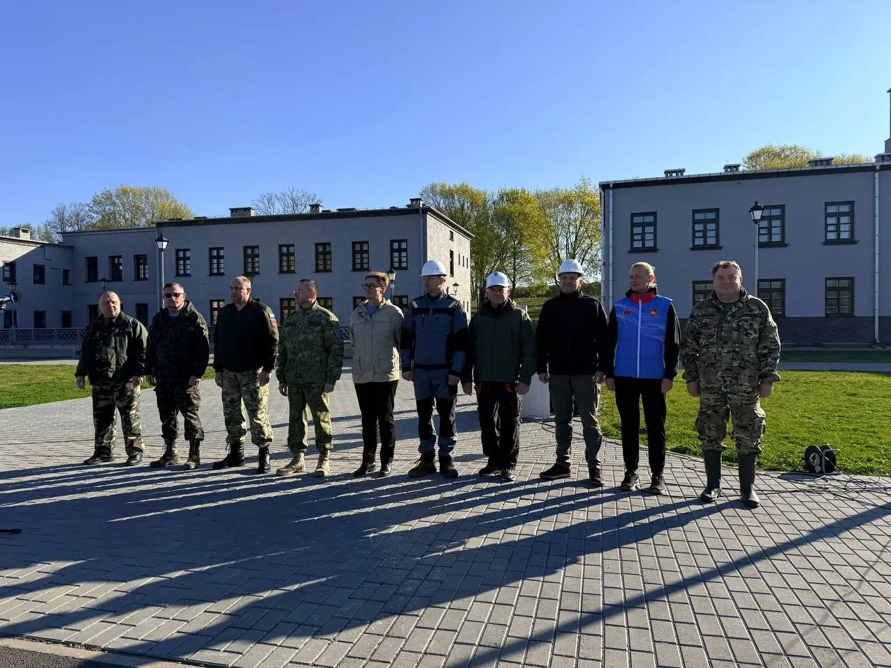 Брестчан вышли на республиканский субботник — фоторепортаж