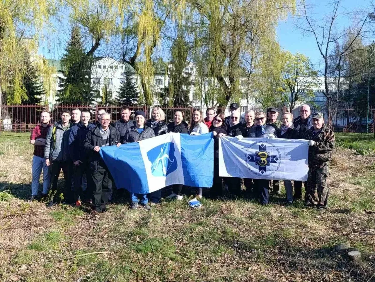 Брестчан вышли на республиканский субботник — фоторепортаж